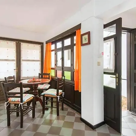 Saint Michel Apartments