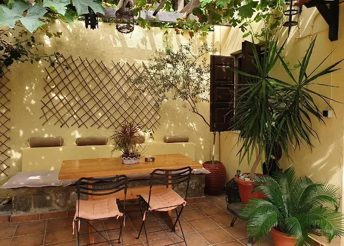 Saint Michel 아파트 *